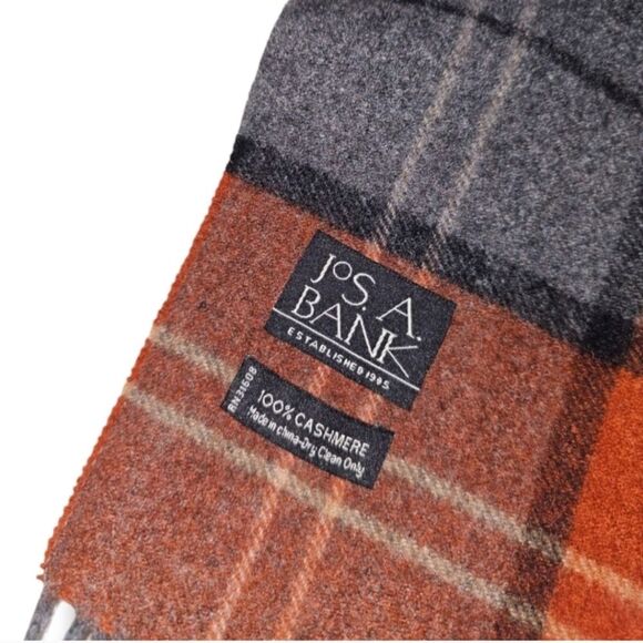 JOS A BANKS CASHMERE SCARF - Picture 3 of 5